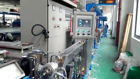 Extrusion d'enroulement de fil de câble électrique Groupage Machines de découpe de torsion Machine de tréfilage de fil de cuivre